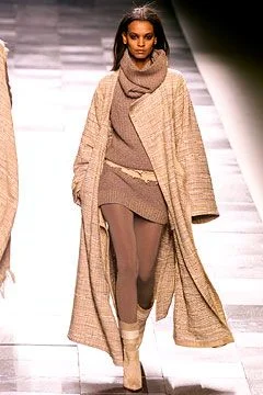 Look 18